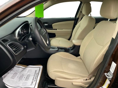 2012 Chrysler 200 Touring