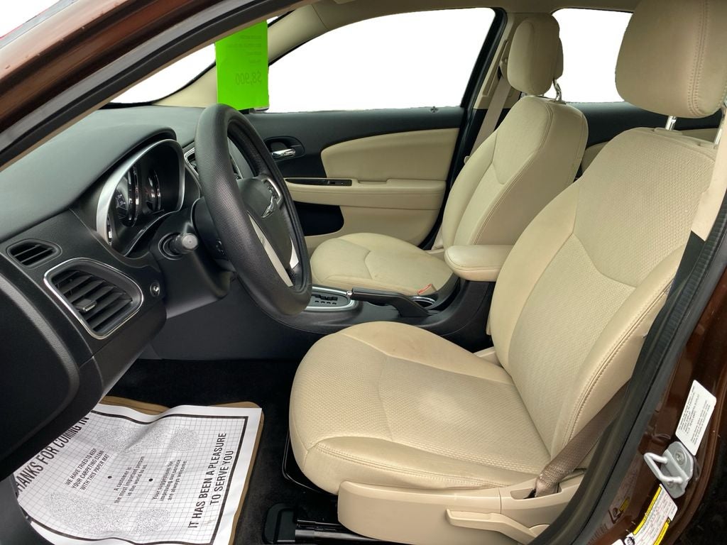 2012 Chrysler 200 Touring