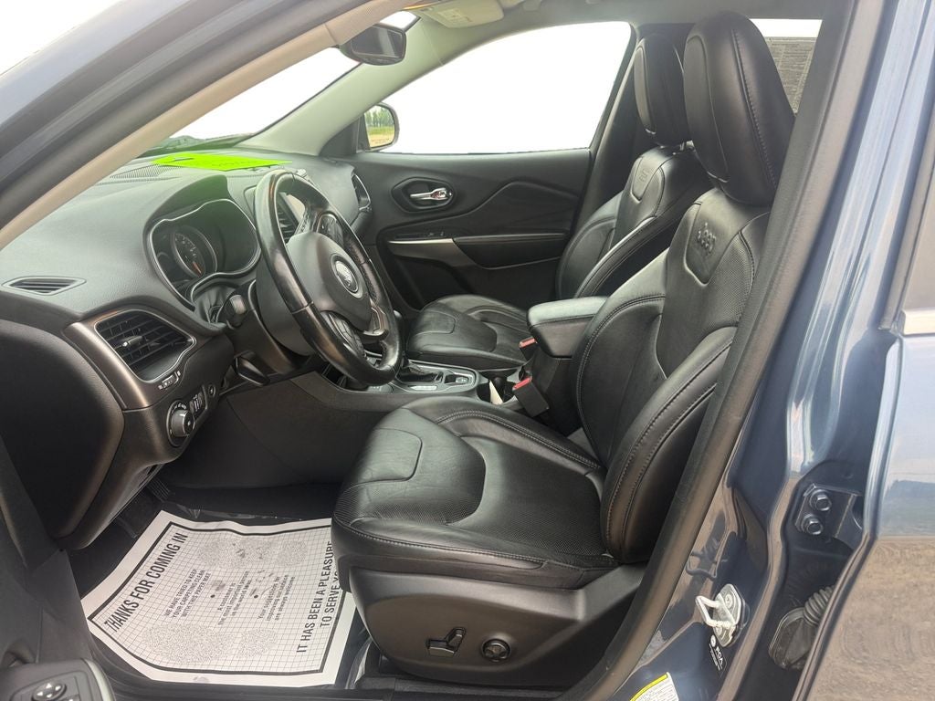 2021 Jeep Cherokee Latitude Lux