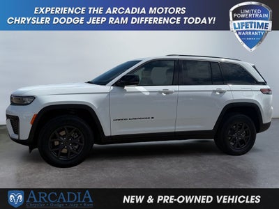 2027 Jeep Grand Cherokee Laredo Altitude