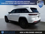 2027 Jeep Grand Cherokee Laredo Altitude