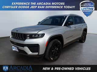 2026 Jeep Grand Cherokee Laredo Altitude