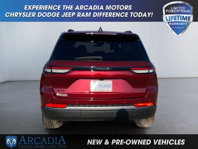 2026 Jeep Grand Cherokee Laredo Altitude