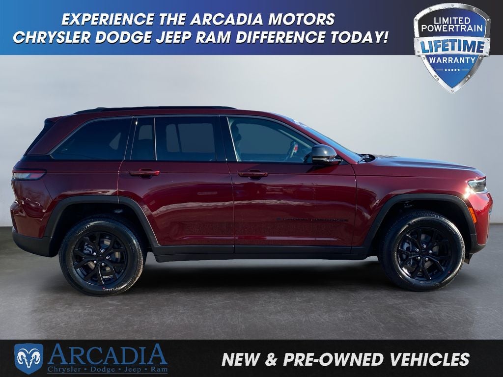 2026 Jeep Grand Cherokee Laredo Altitude