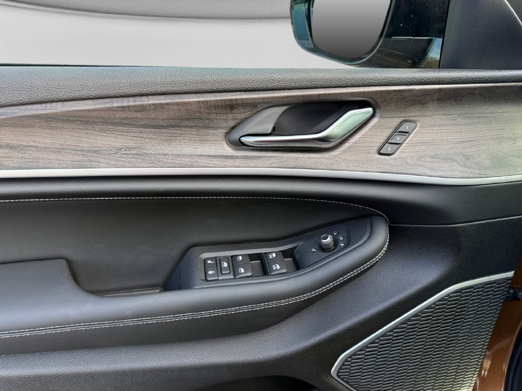 2027 Jeep Grand Cherokee Limited Reserve
