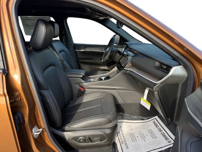2027 Jeep Grand Cherokee Limited Reserve