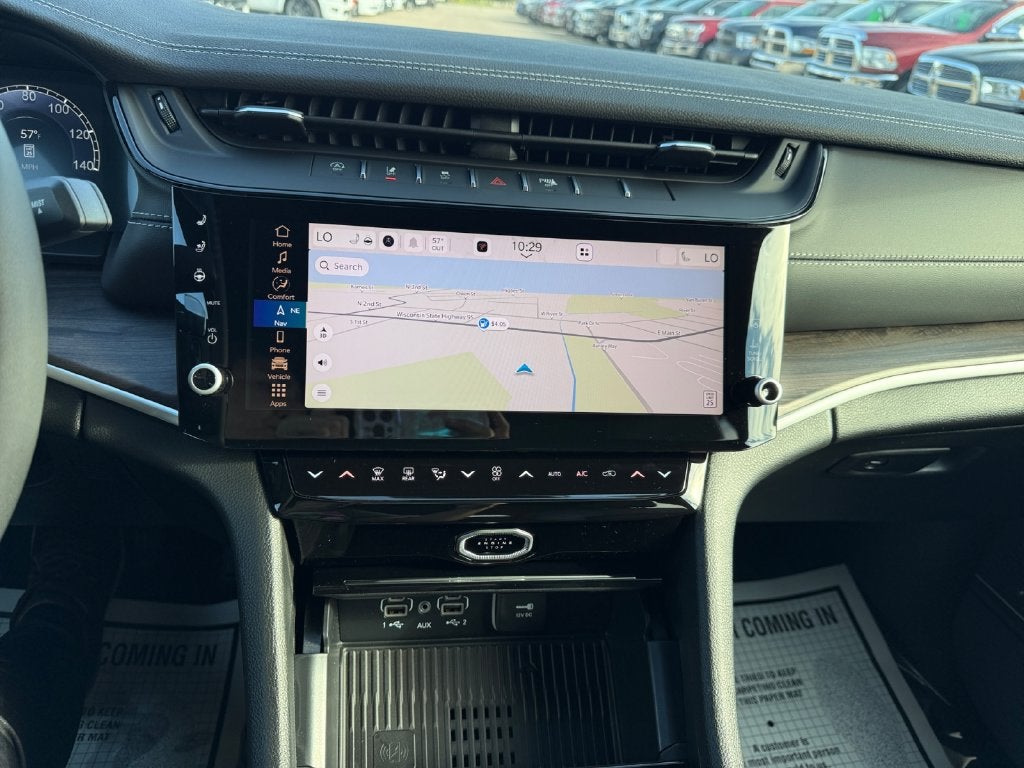 2027 Jeep Grand Cherokee Limited Reserve