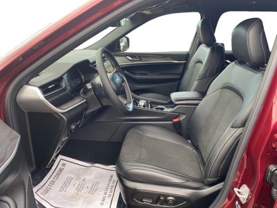 2026 Jeep Grand Cherokee L Laredo Altitude