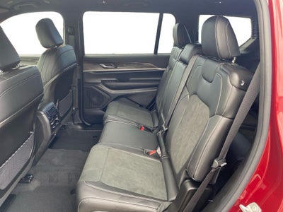 2026 Jeep Grand Cherokee L Laredo Altitude