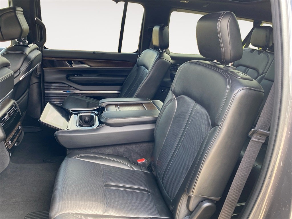 2024 Jeep Grand Wagoneer L Base