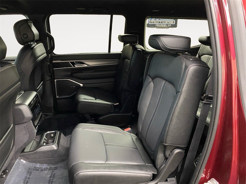 2026 Jeep Grand Wagoneer Limited Altitude