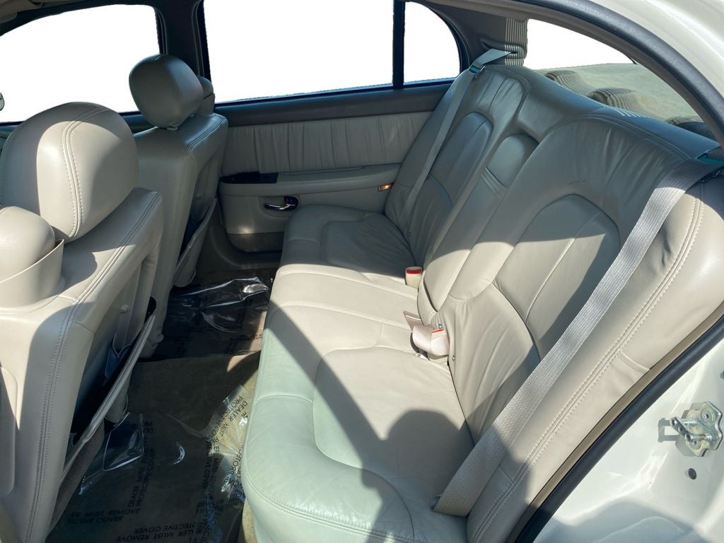 2004 Buick Park Avenue Base