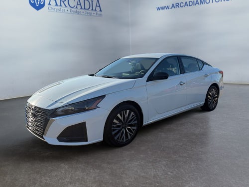 2025 Nissan Altima SV