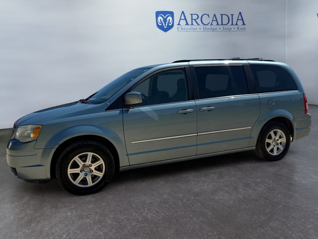 Used 2009 Chrysler Town & Country Touring with VIN 2A8HR54109R618181 for sale in Arcadia, WI