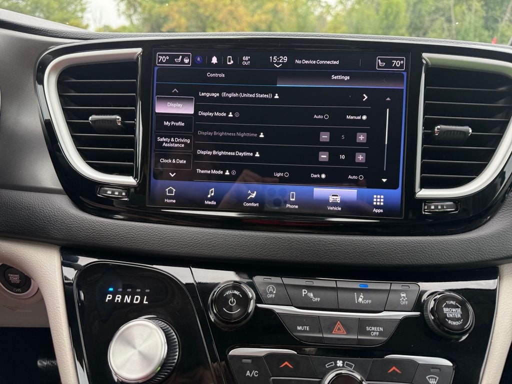 2024 Chrysler Pacifica Touring L