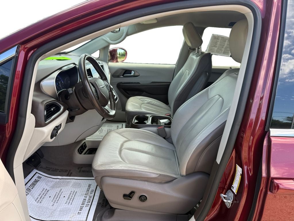 2019 Chrysler Pacifica Touring L