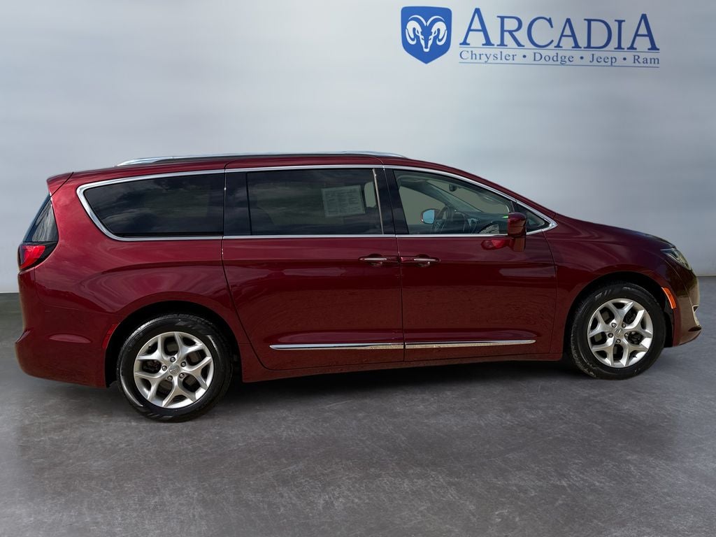 2019 Chrysler Pacifica Touring L