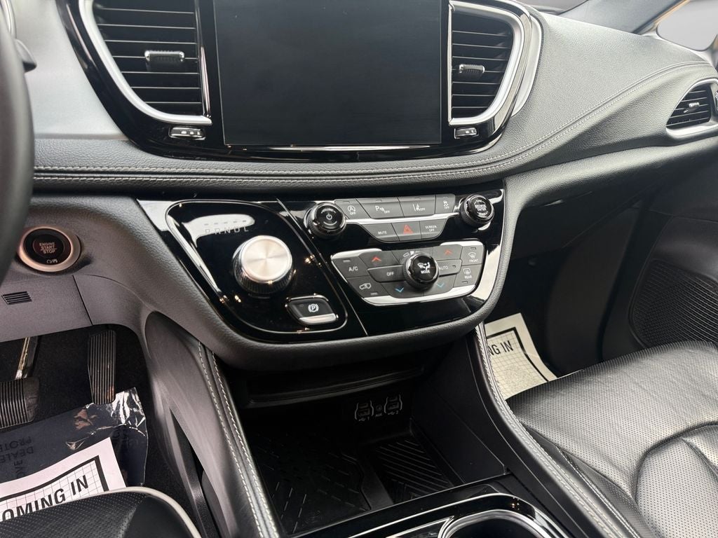 2025 Chrysler Pacifica Limited
