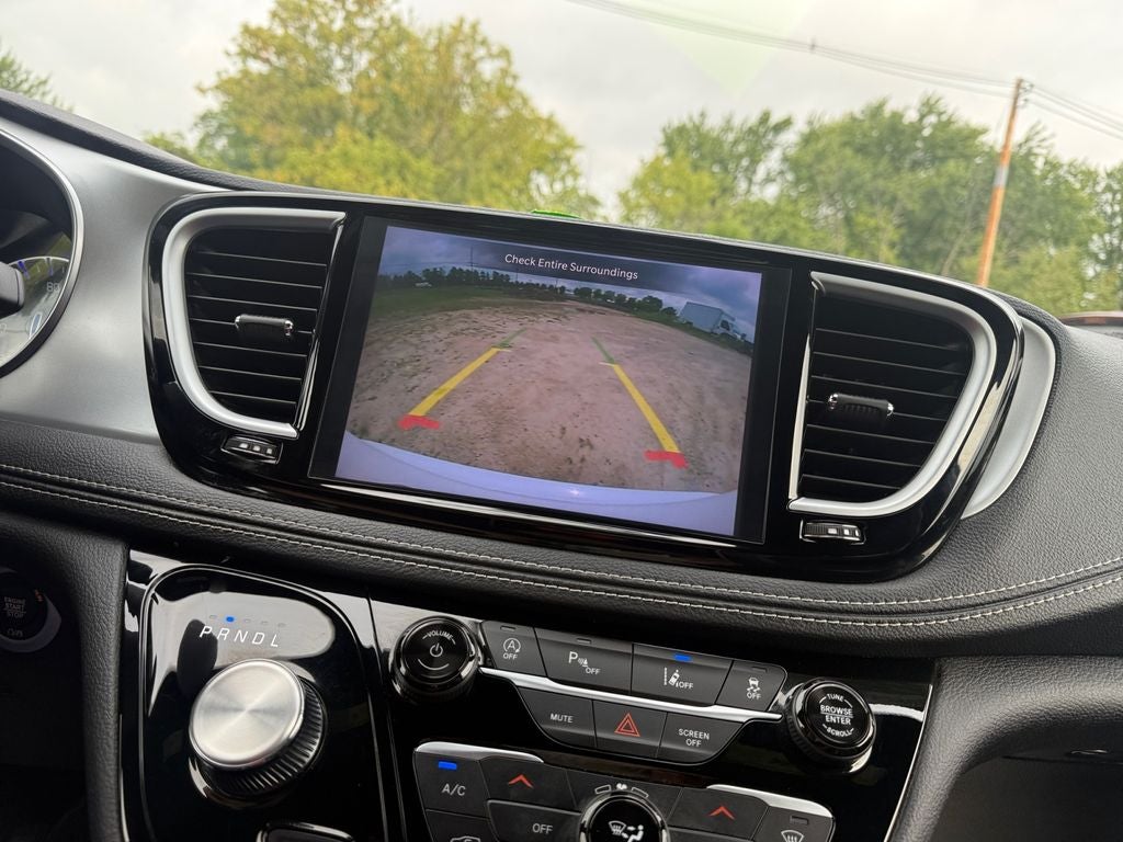 2025 Chrysler Pacifica Limited