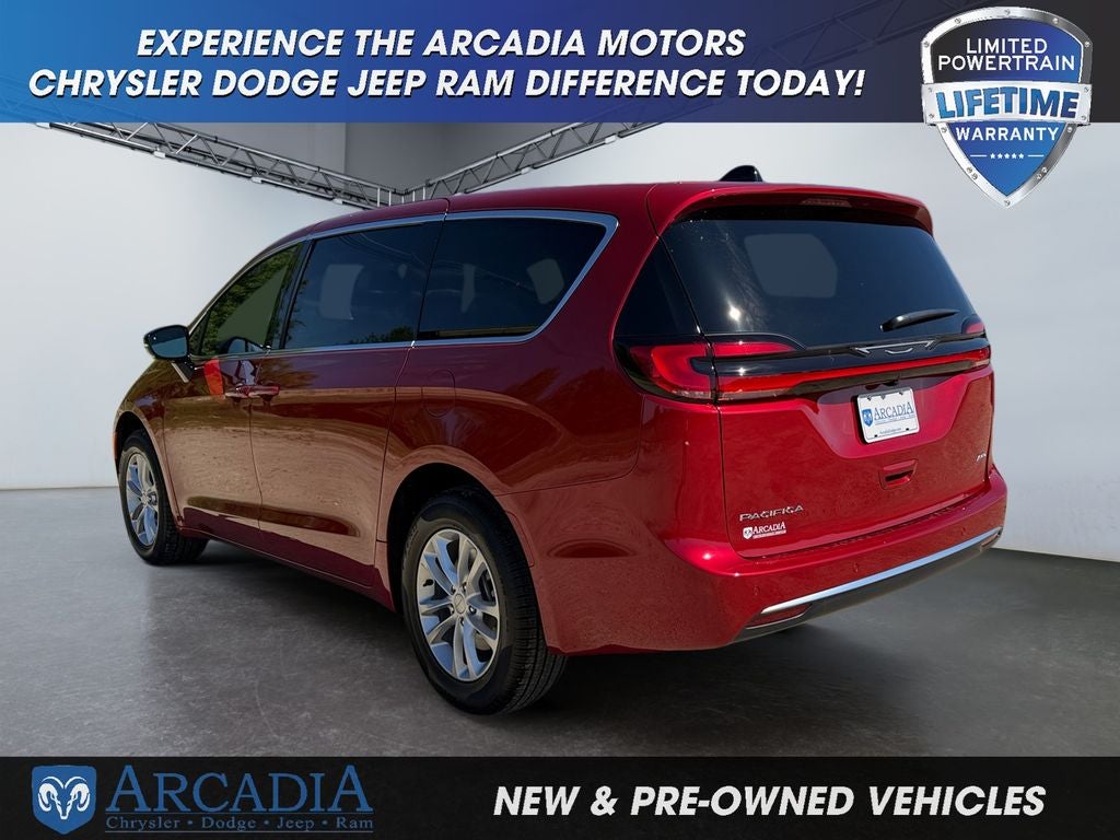2027 Chrysler Pacifica Select