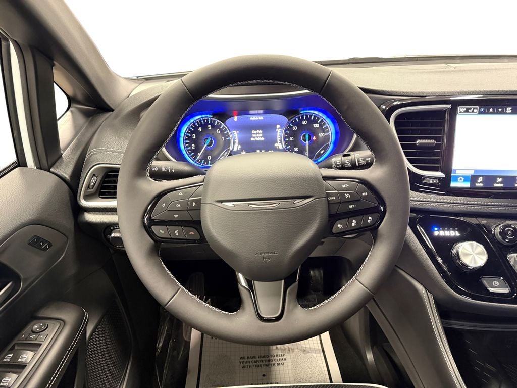 2027 Chrysler Pacifica Limited