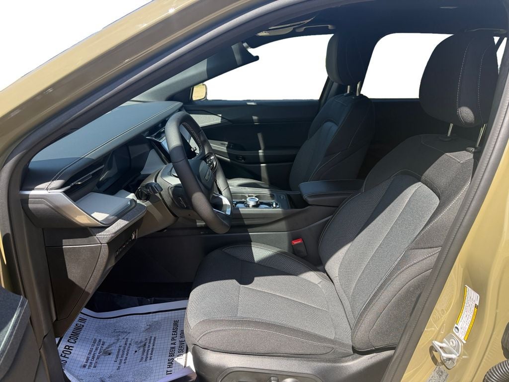 2026 Jeep Cherokee Laredo