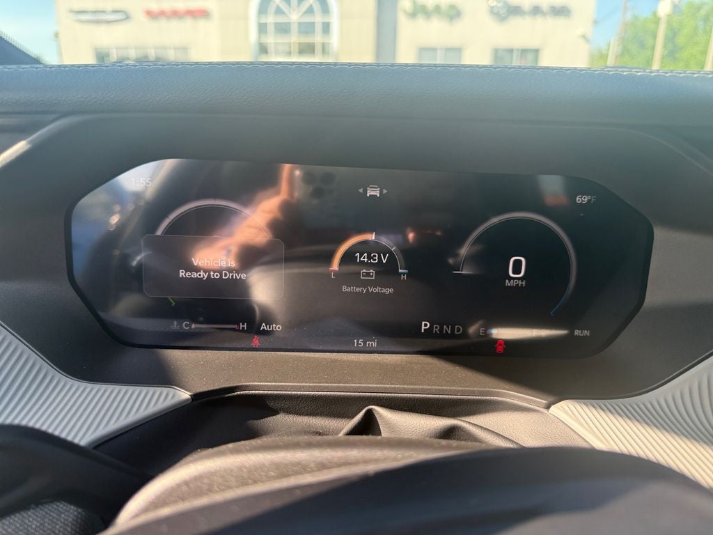 2026 Jeep Cherokee Laredo