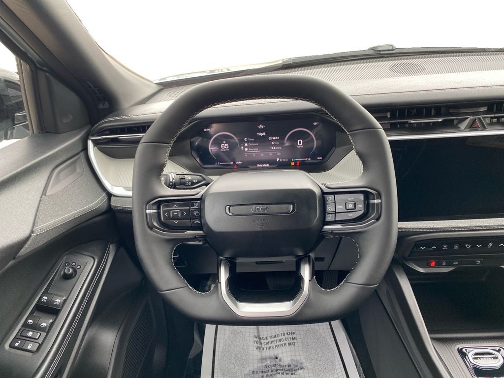 2026 Jeep Cherokee Laredo