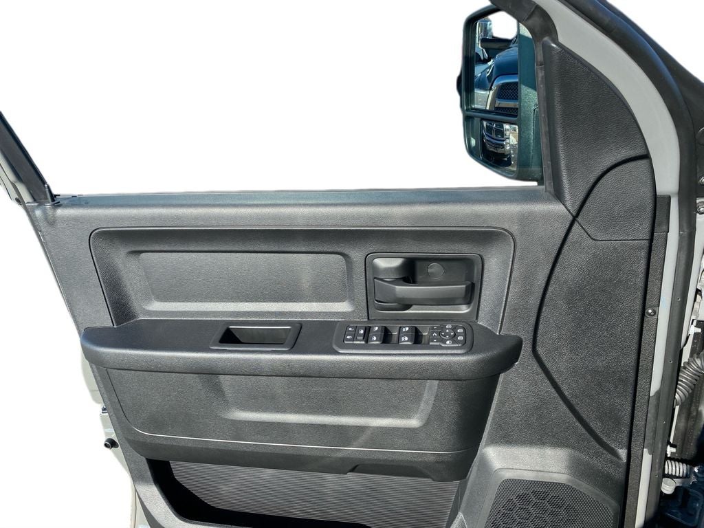 2026 RAM 2500 Black Express