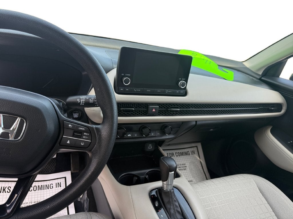 2025 Honda HR-V LX