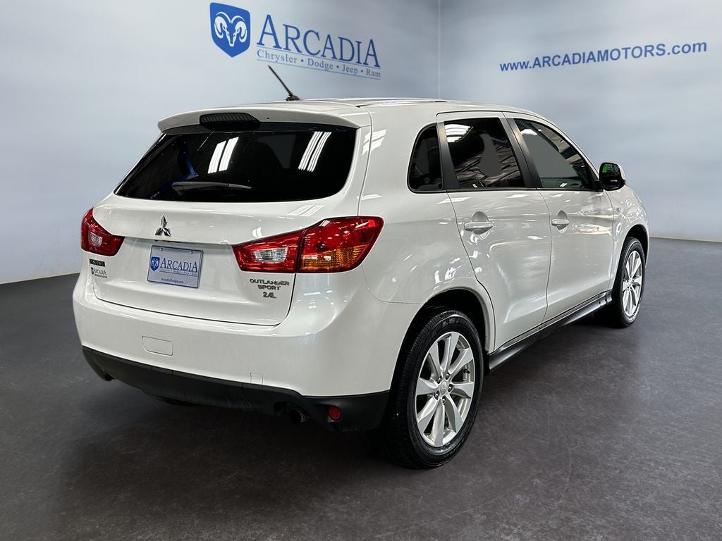 2015 Mitsubishi Outlander Sport 2.4 ES