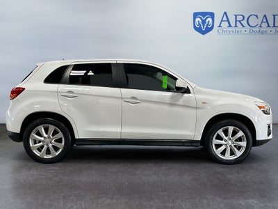 2015 Mitsubishi Outlander Sport 2.4 ES