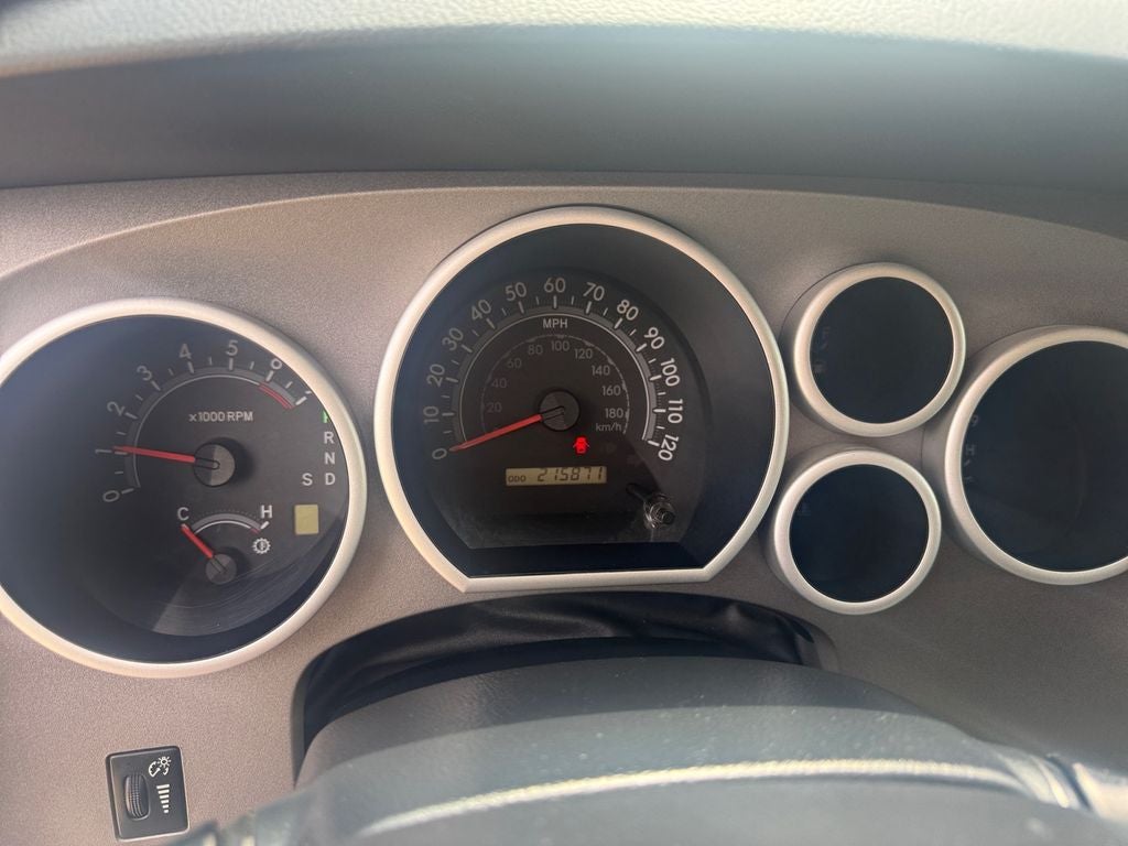 2011 Toyota Tundra 4WD Truck Grade