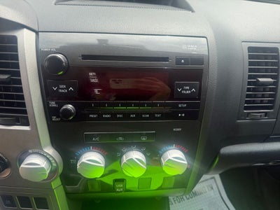 2011 Toyota Tundra 4WD Truck Grade