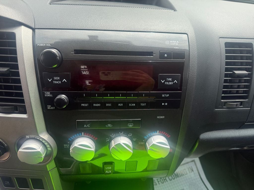 2011 Toyota Tundra 4WD Truck Grade