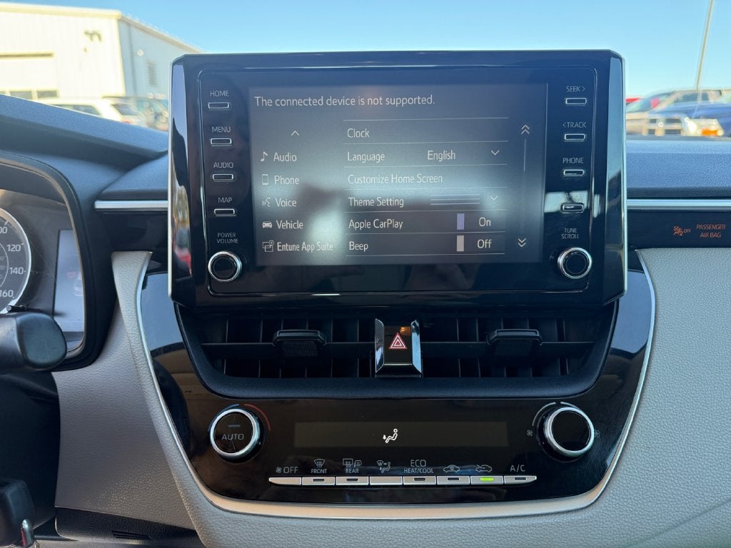2020 Toyota Corolla LE